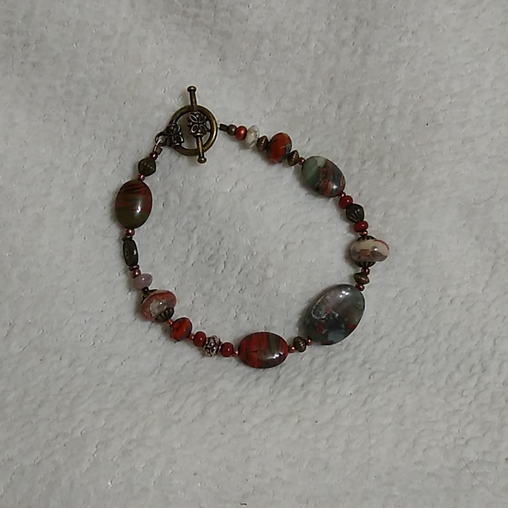 🎀 Gift Idea 🎀 Beautiful & Unique Stone Bracelet